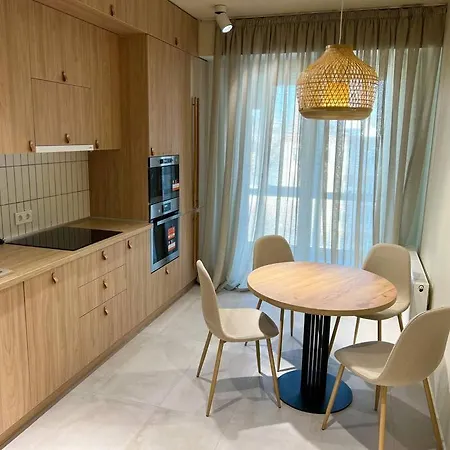 2 Bedroom On Ismail Corner Stefan Cel Mare, New Apartment, Chisinau Center! Exterior foto